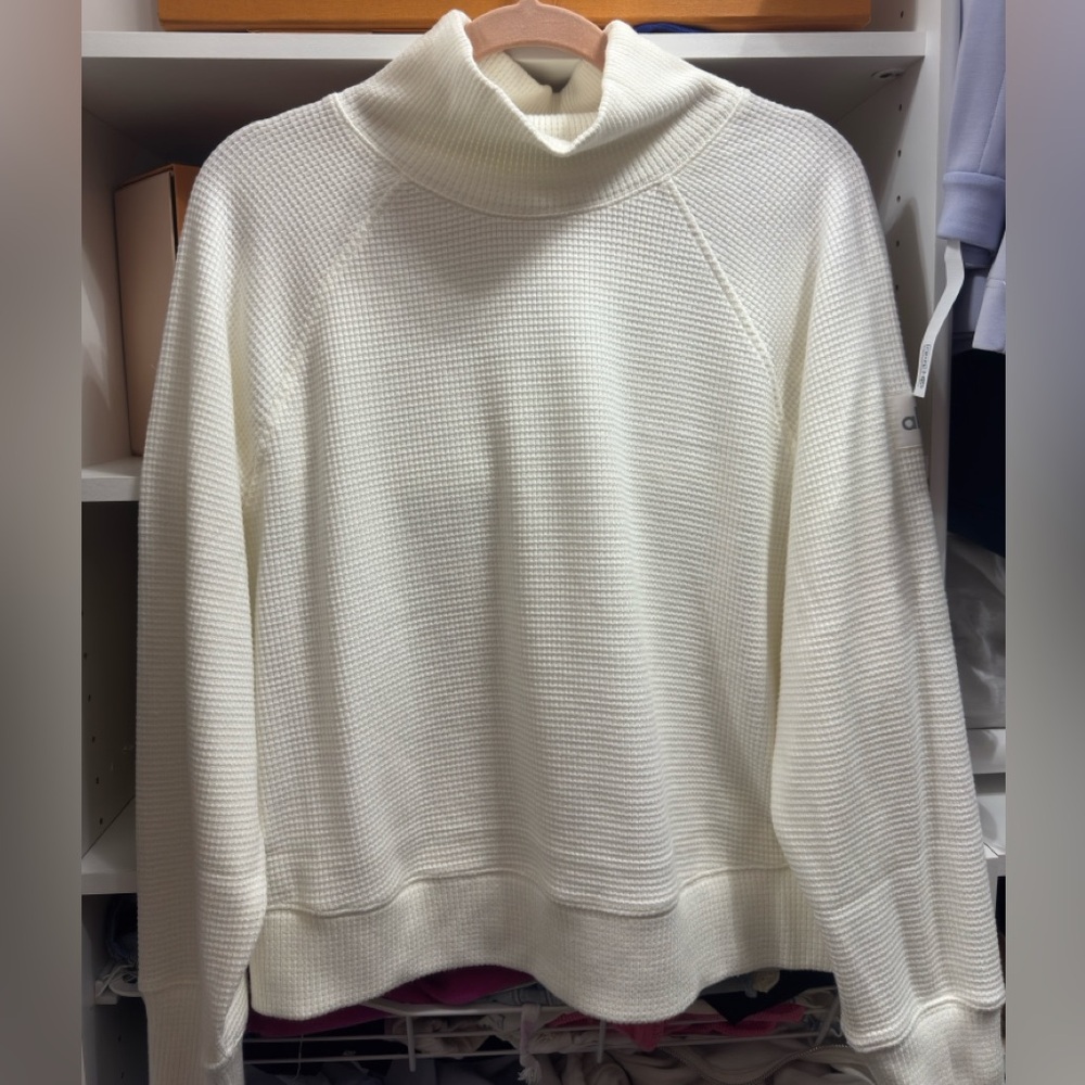 ALO Yoga Waffle Weekend Escape Mock Neck Long Sleeve - Picture 5 of 5